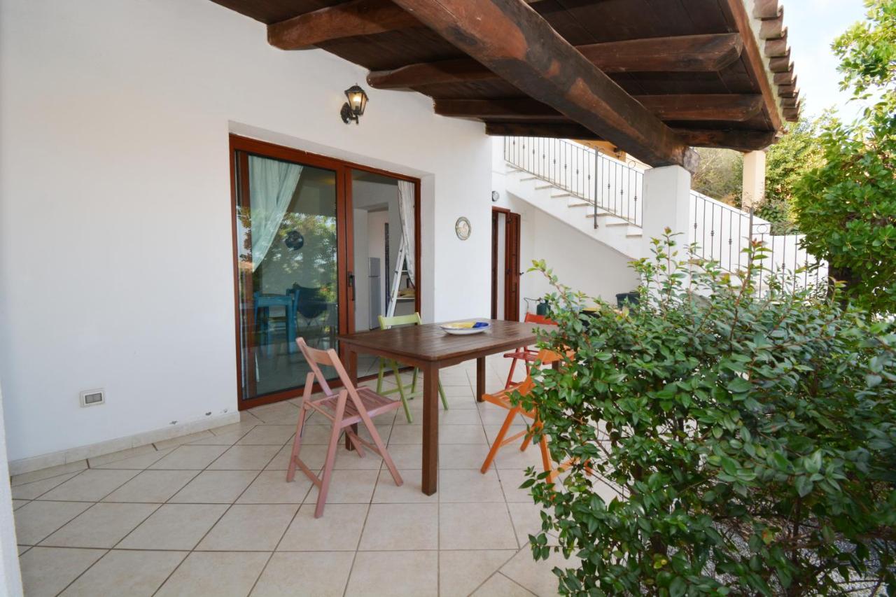 Citai Con Splendida Vista Mare Appartement San Teodoro  Buitenkant foto